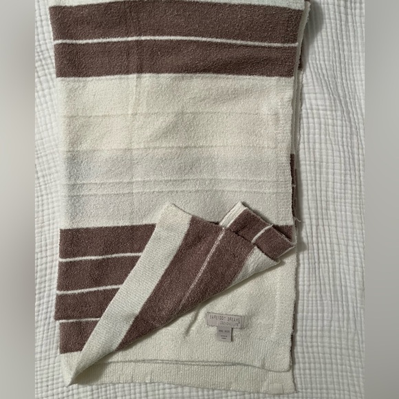 Barefoot dreams, blanket scarf. Cozy chic lite. Pearl/deep taupe. Gently used - Picture 3 of 8